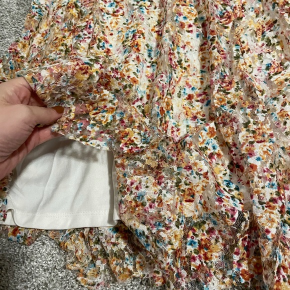 Angie NWT High Neck Floral Dress 💐 - Picture 3 of 8